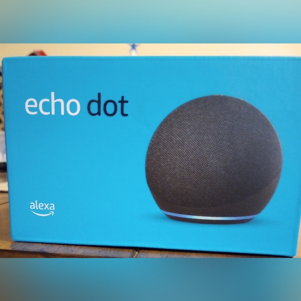 Echo Dot 4th gen - BRAND NEW